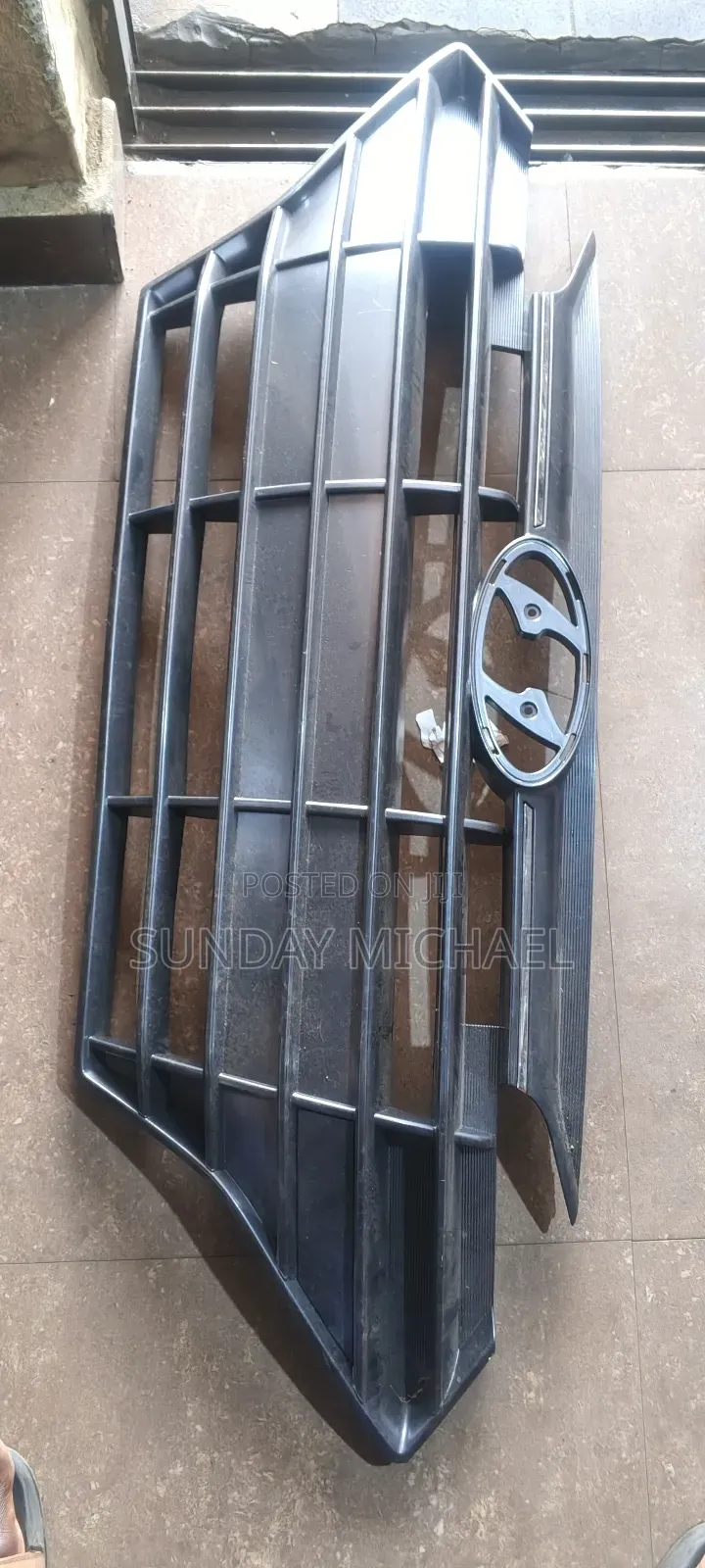 Front Grille Hyundai Elantra 2019