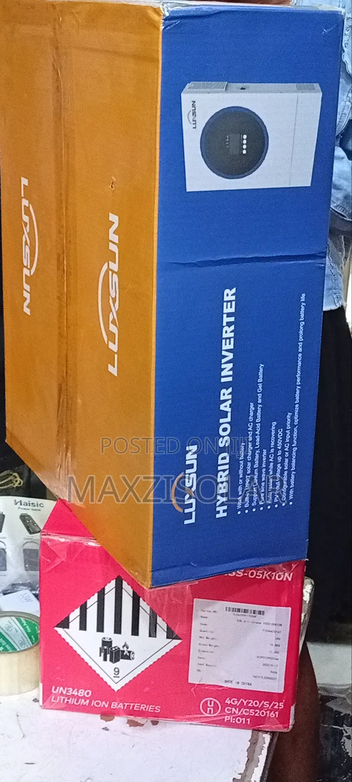 4.2va 24volts Luxsun Hybrid Inverter
