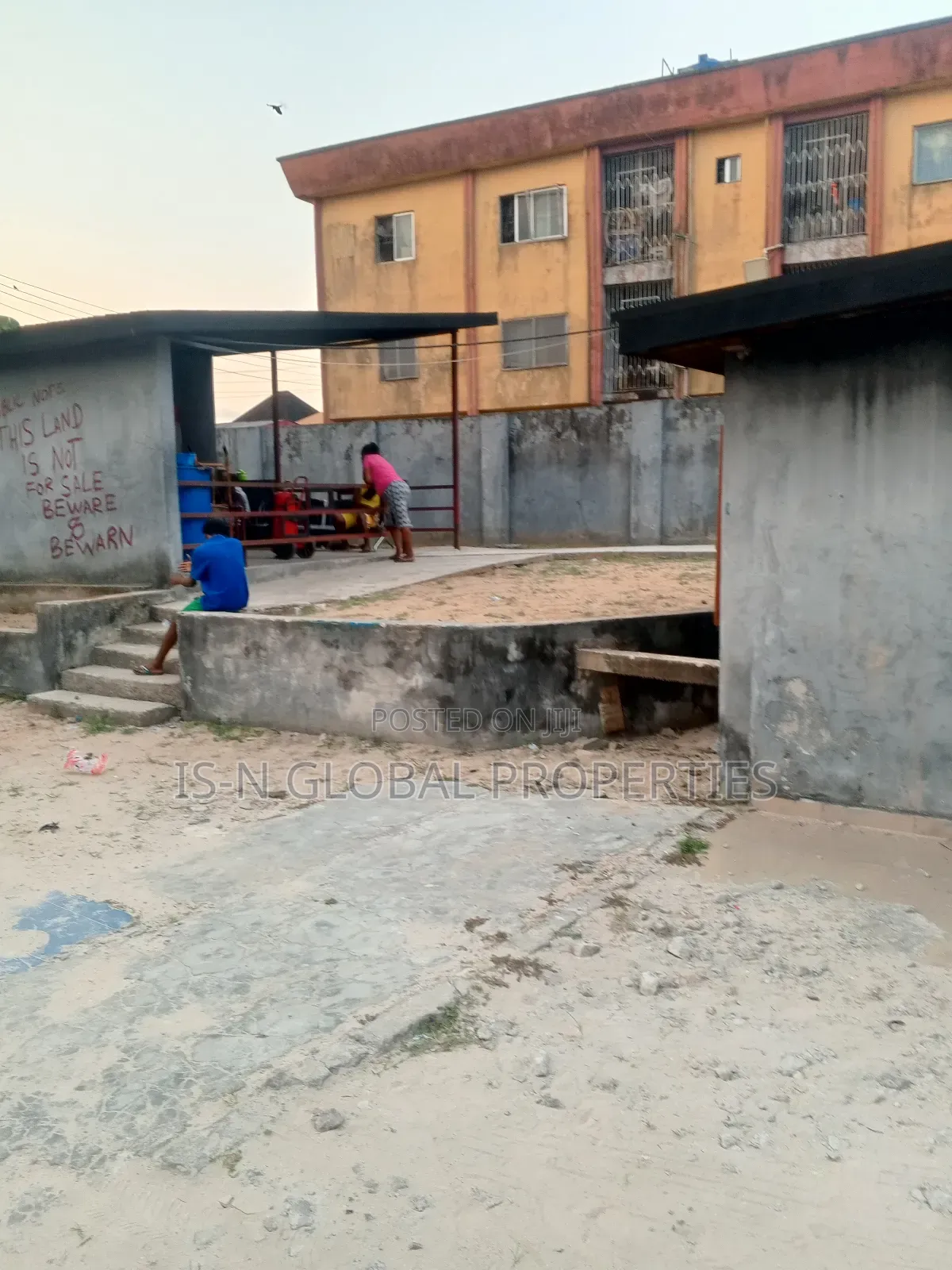 3bdrm Block of Flats in Warri for sale