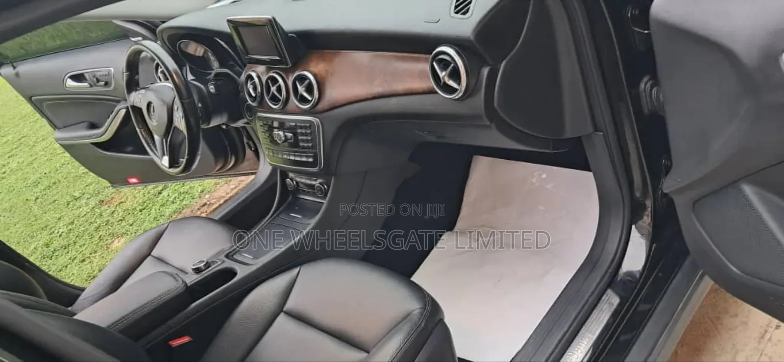 Mercedes-Benz GLA 250 2016 Black