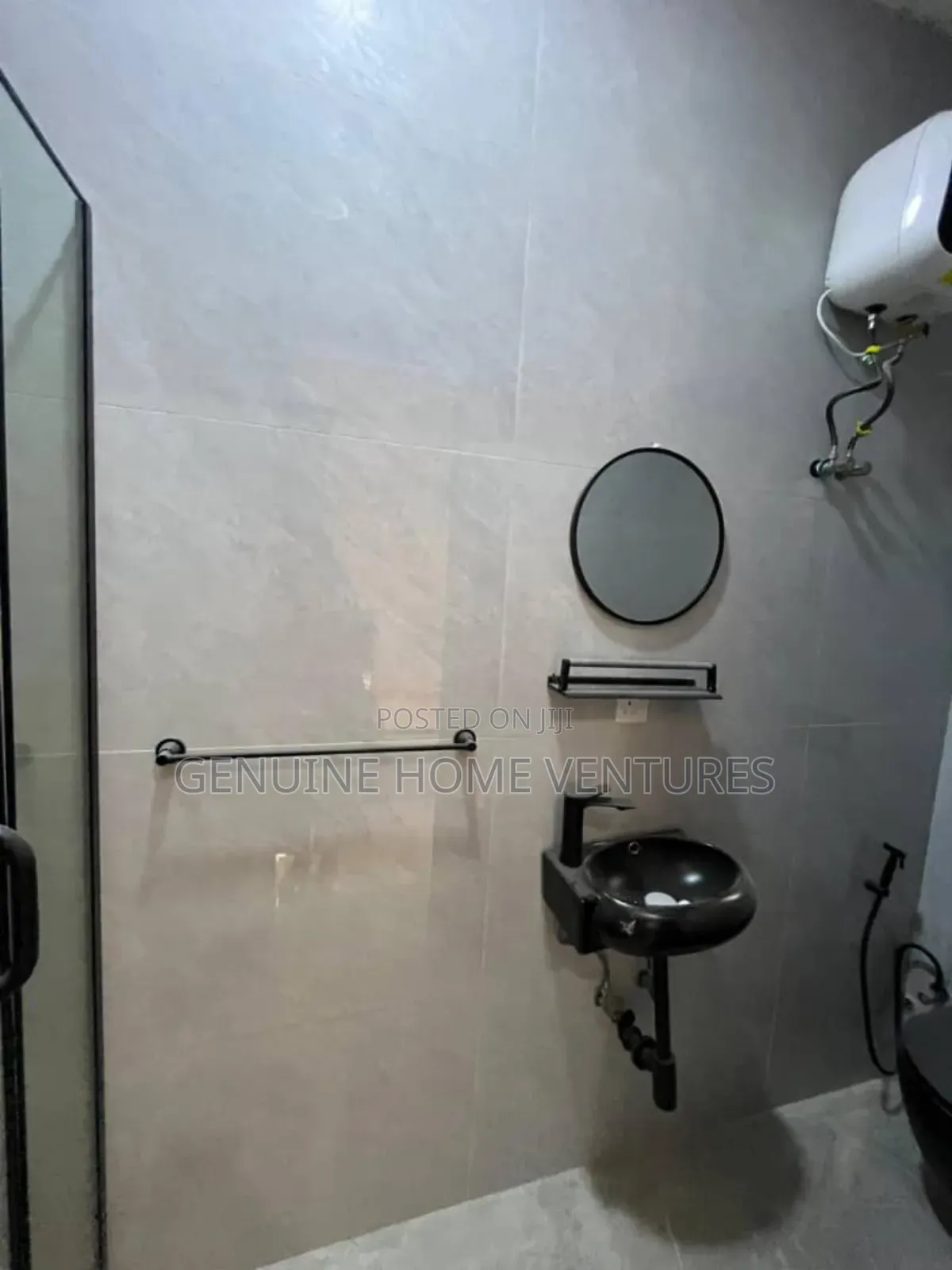 2bdrm Block of Flats in Ikate for sale
