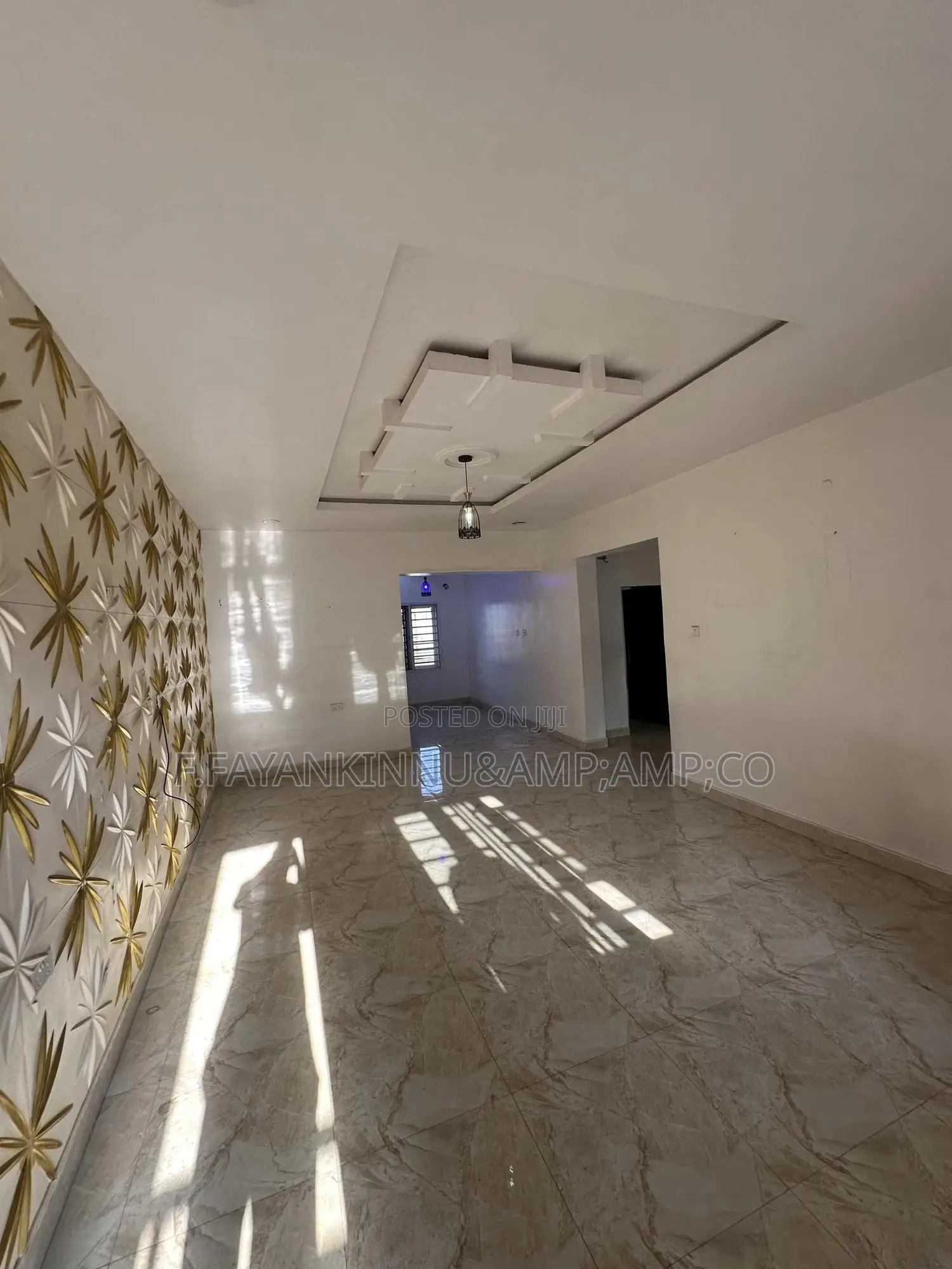 2bdrm Block of Flats in Lugbe District for sale