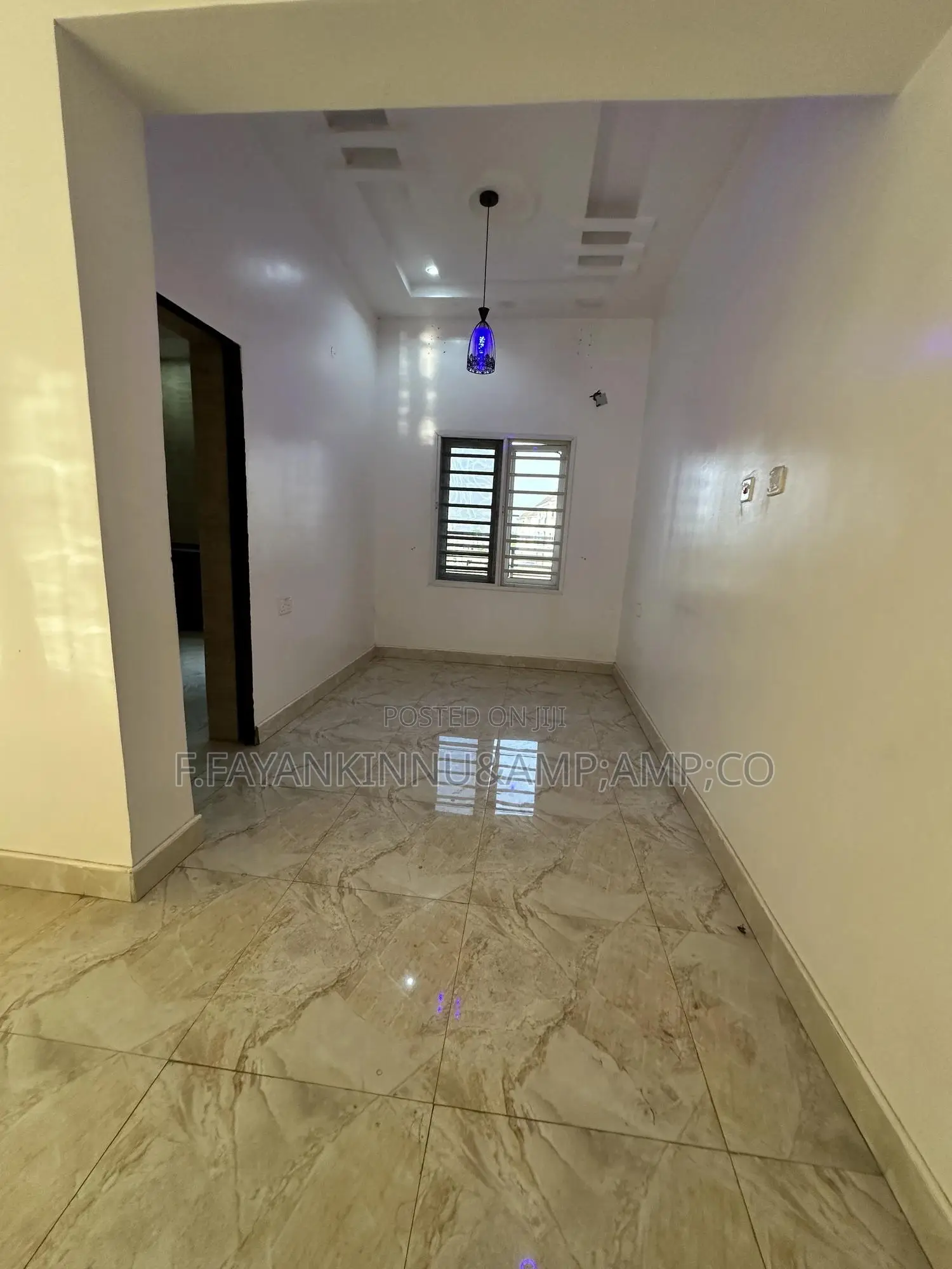 2bdrm Block of Flats in Lugbe District for sale