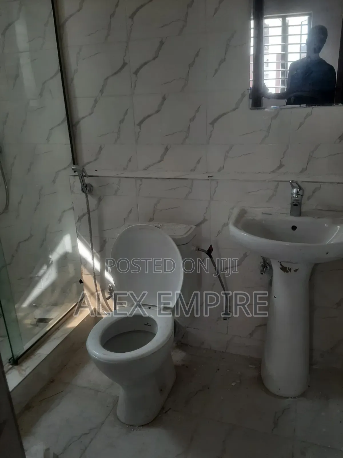 3bdrm Apartment in Amuwo-Odofin for rent