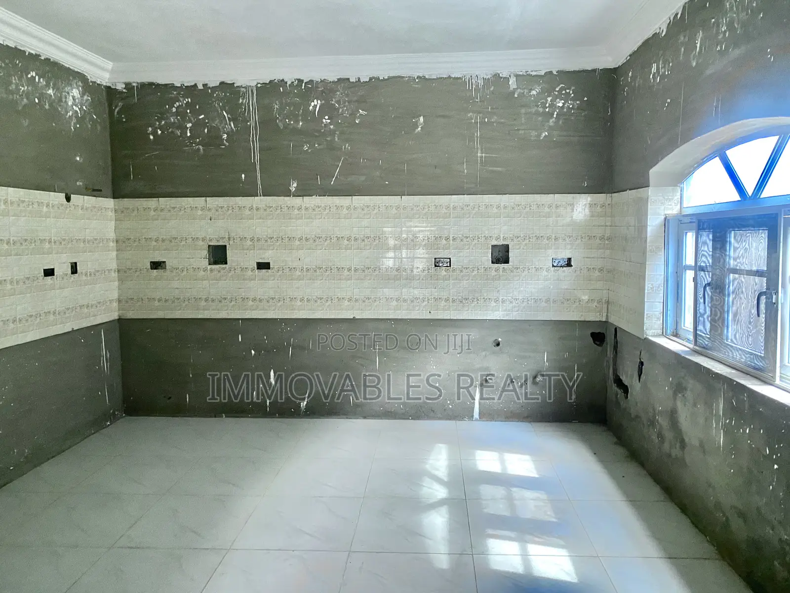 4bdrm Apartment in Abeokuta North for sale