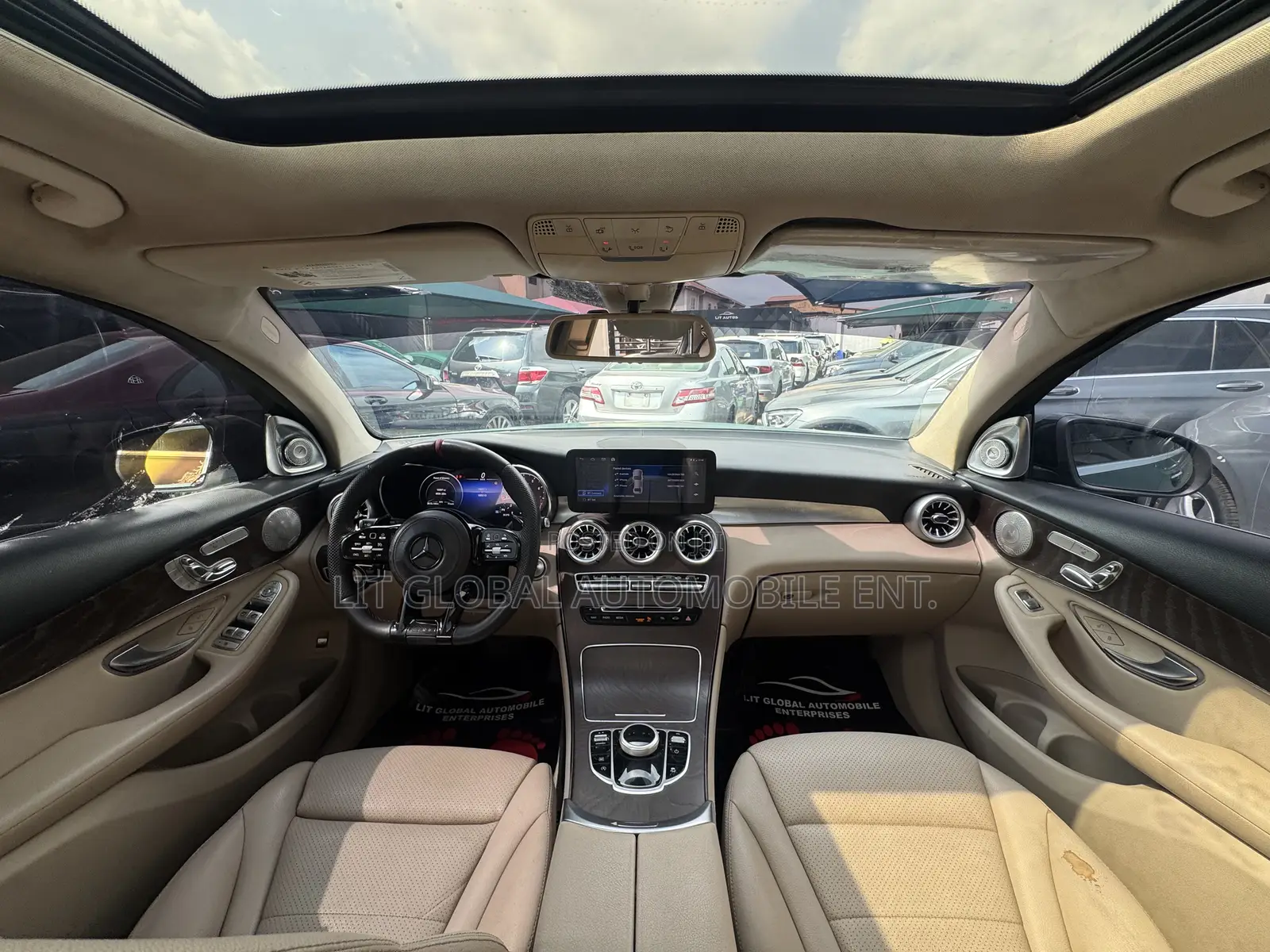 Mercedes-Benz GLC-Class 2019 Green