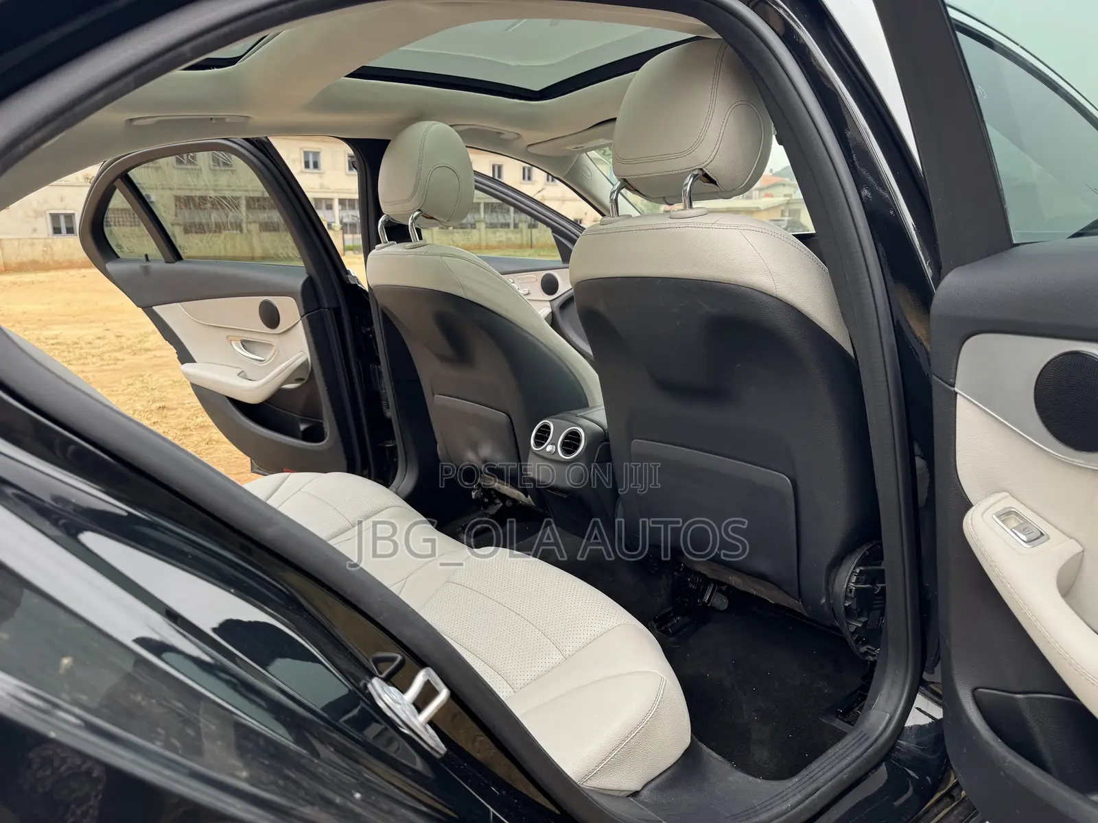 Mercedes-Benz C300 Luxury 4Matic Sedan AWD (2.0L 4cyl 7A) 2016 Black