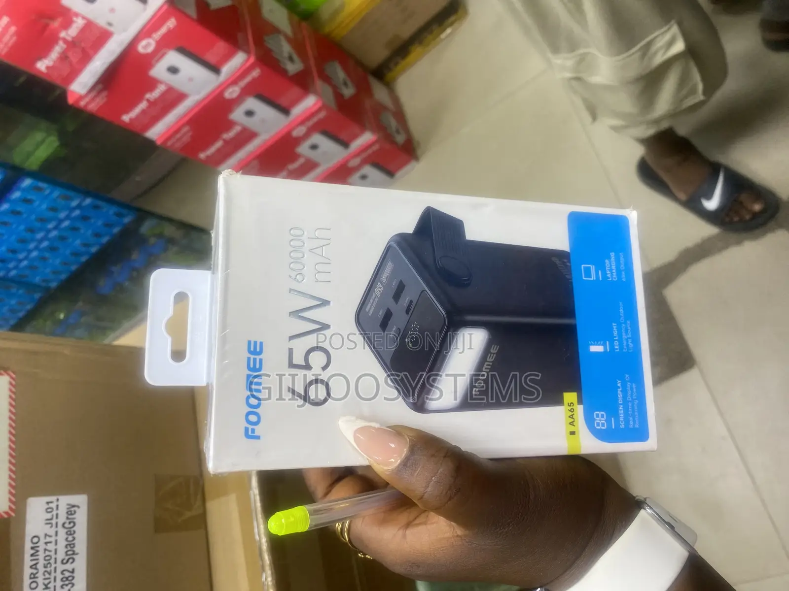 Foomee 60000mah 65watts Laptop Powerbank
