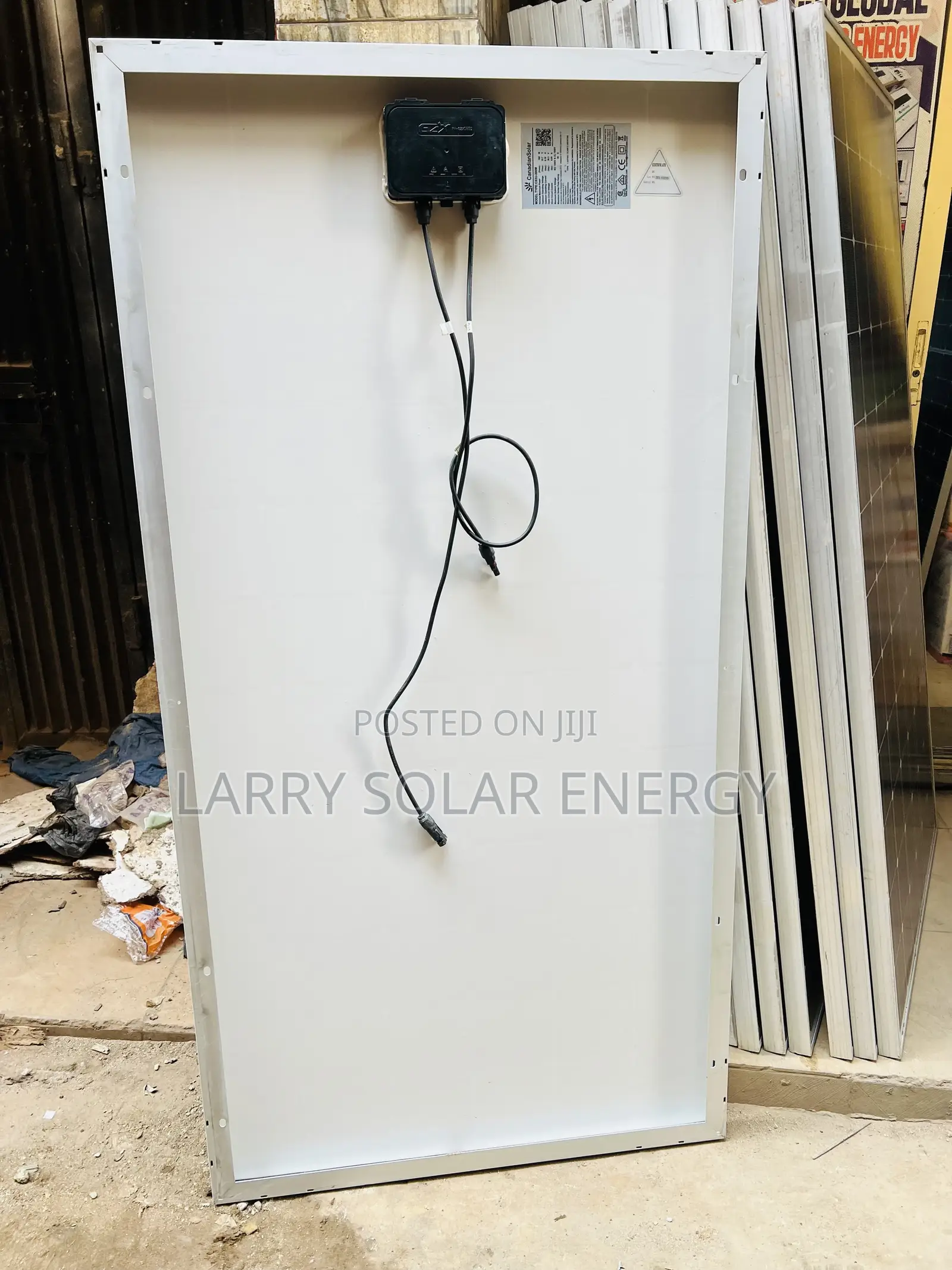 300w Canadian, Solar Panel