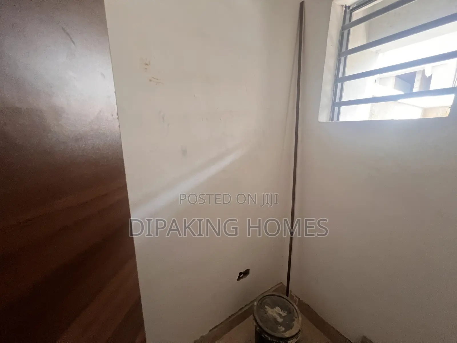 Furnished 4bdrm Duplex in Maryland for sale
