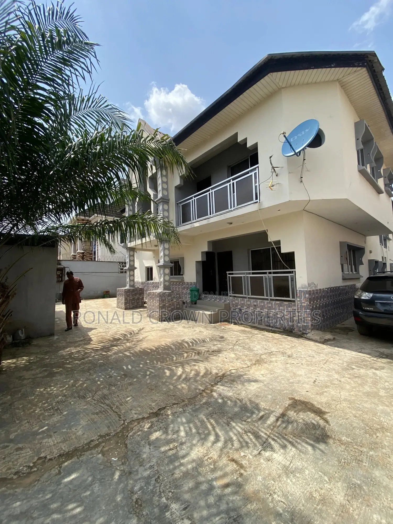 3bdrm Block of Flats in Bucknor for sale