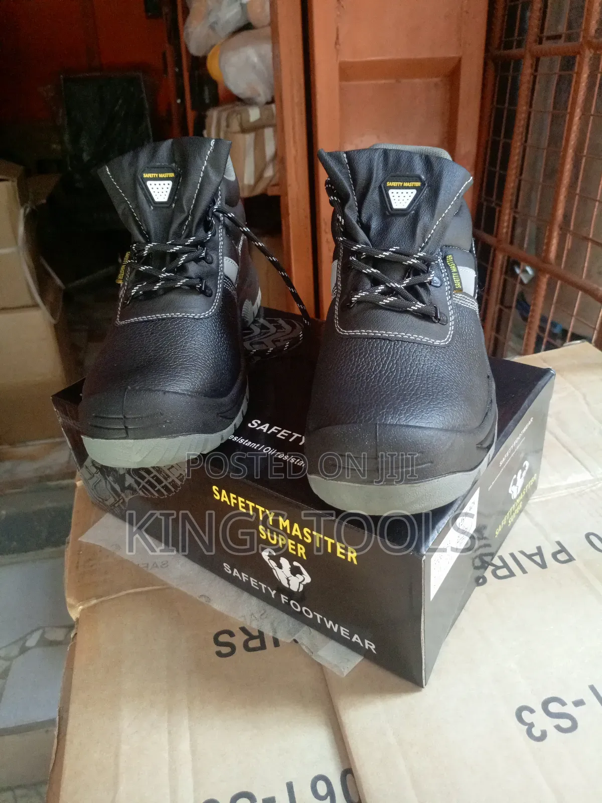 Safety Master Boot