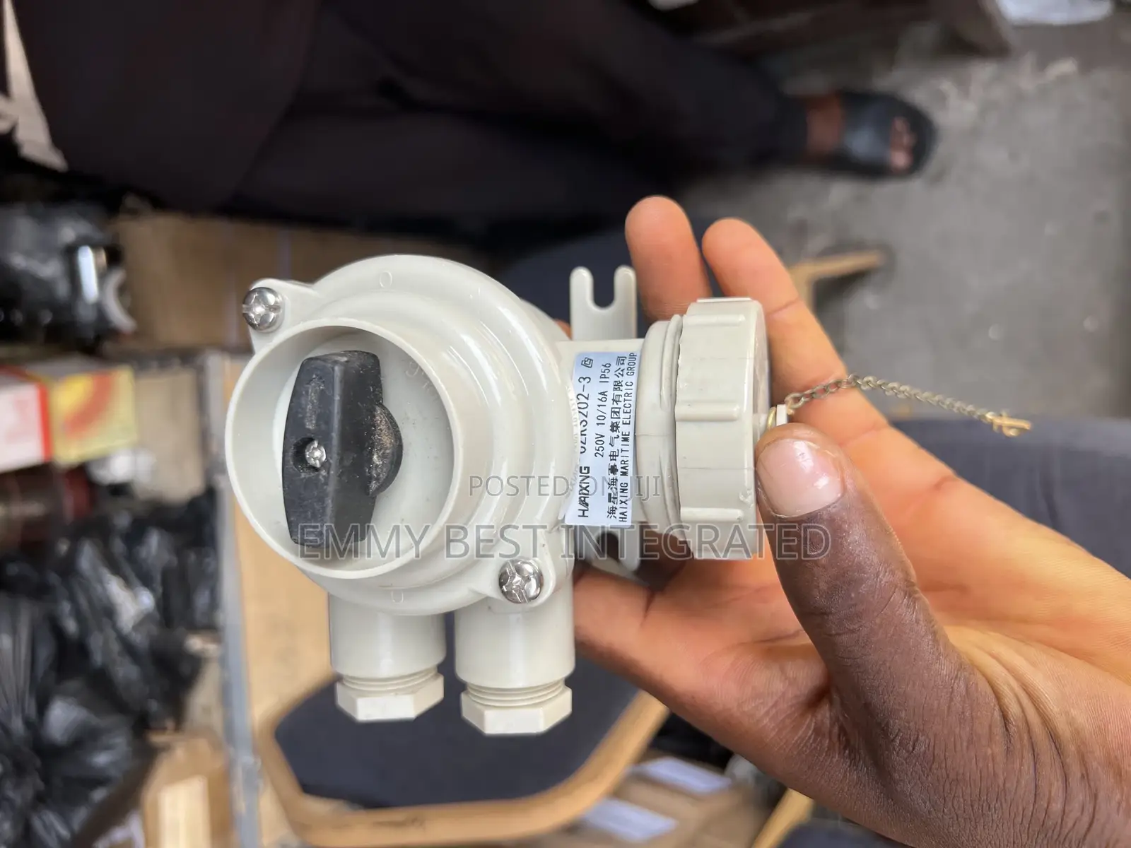 Haixng Czks202-3 Marine Nylon Socket With Switch