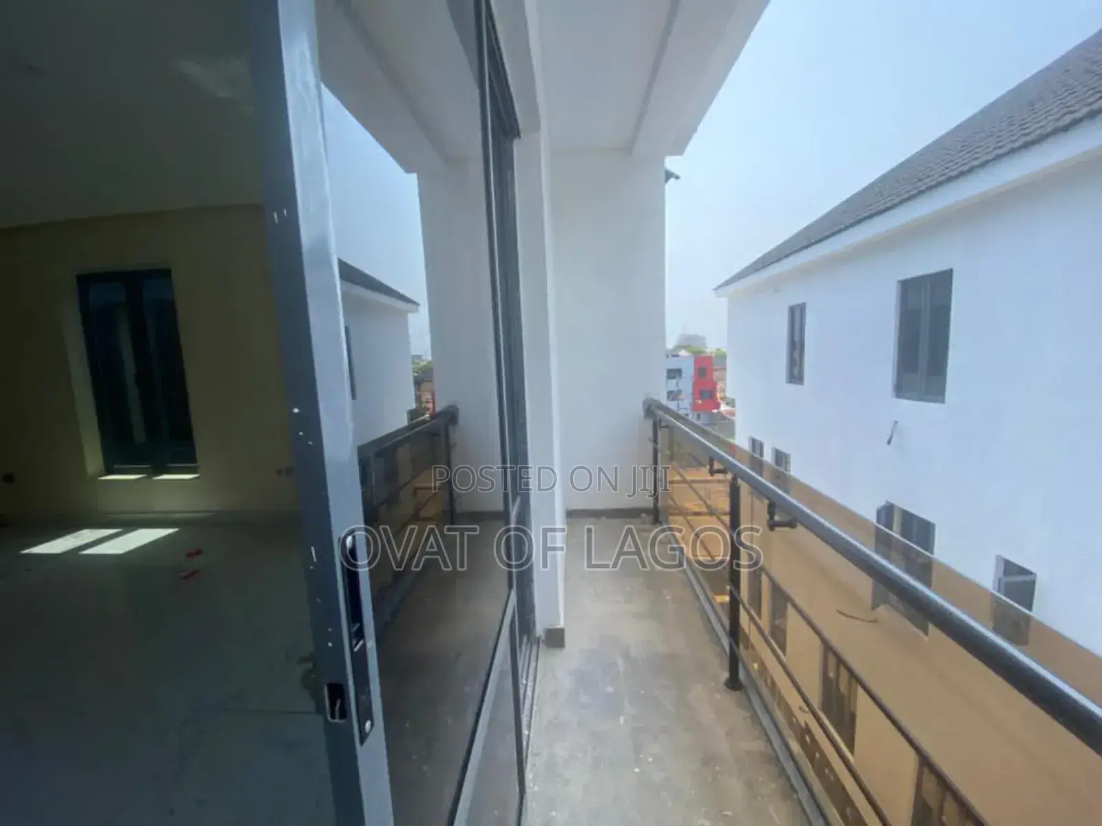 7bdrm Duplex in Lekki Phase 1 for sale