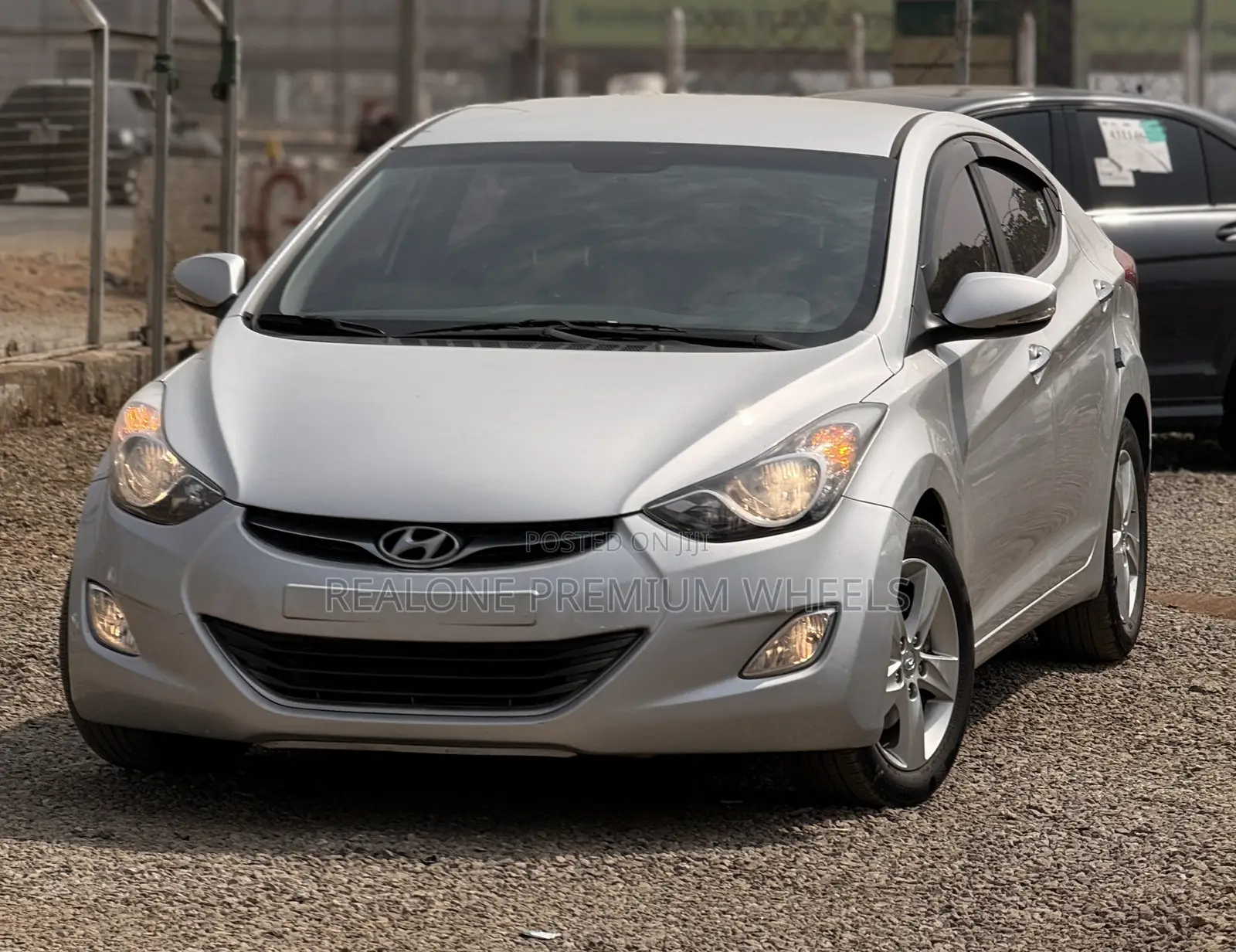 Hyundai Avante 2012 Silver