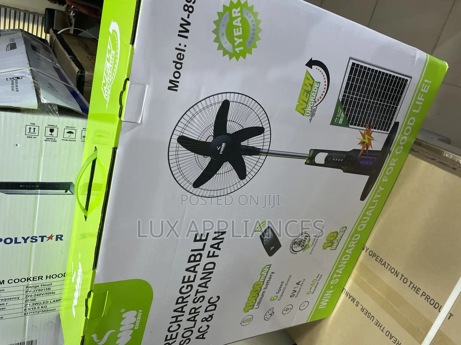 Iwin 18” Rechargeable Solar Fan – Long-Lasting Cooling