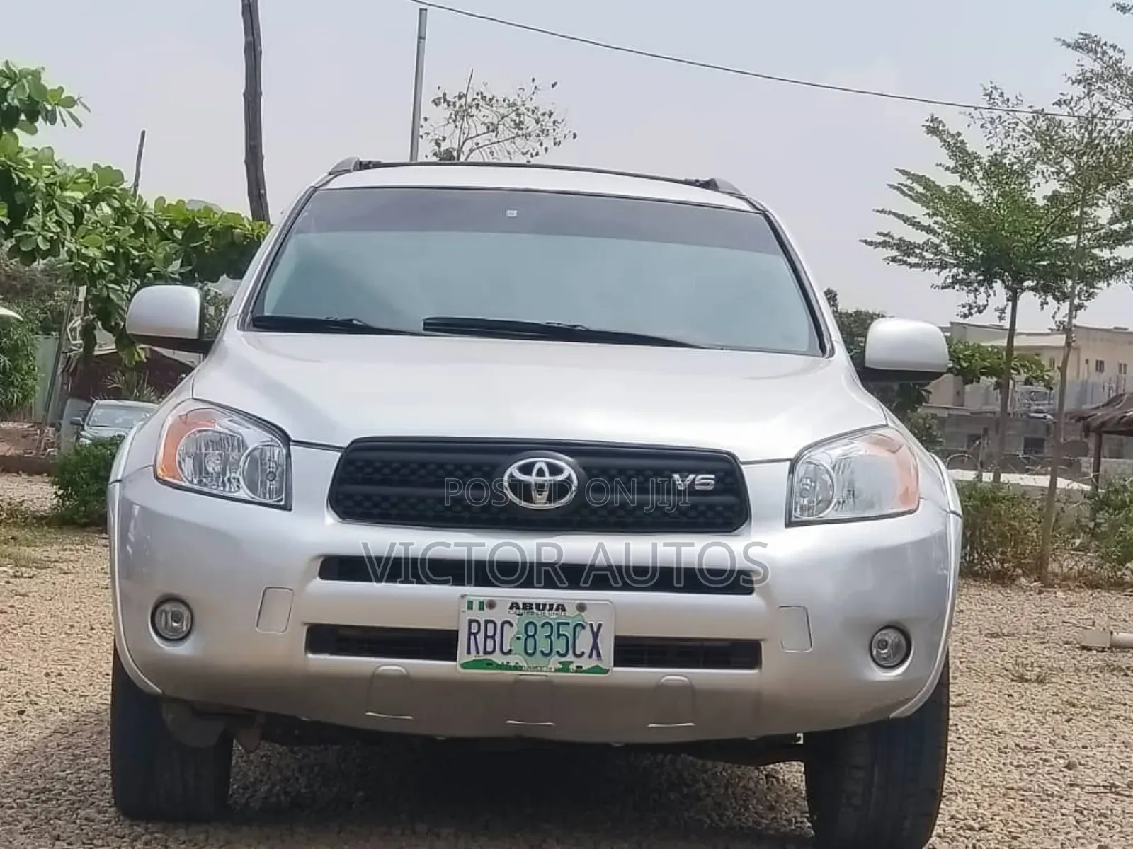 Toyota RAV4 2010 Silver