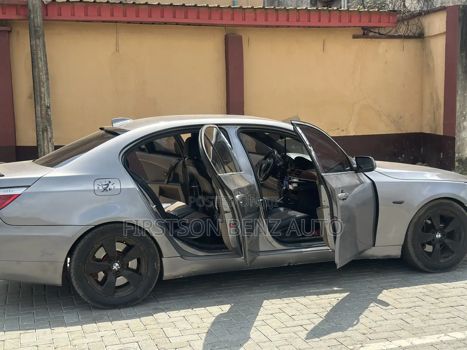 BMW 528i 2006 Gray