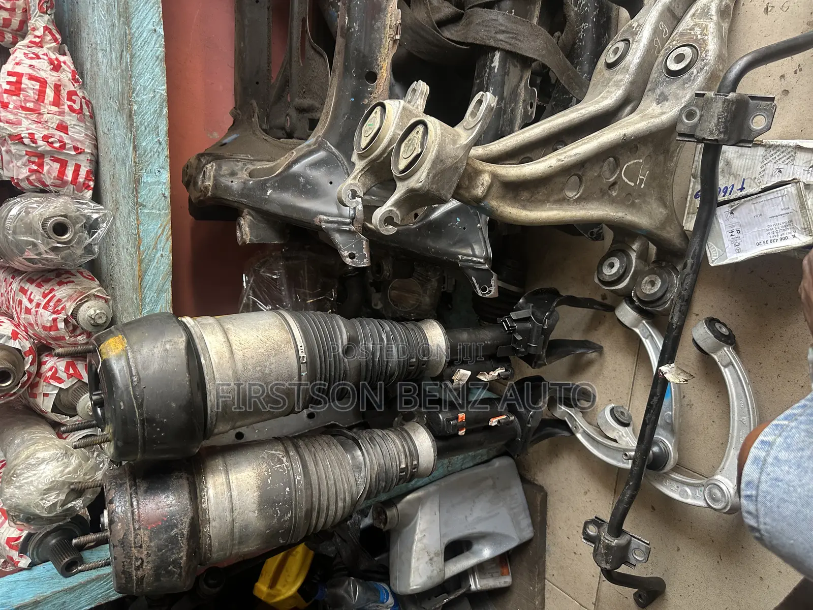 Mercedes Benz Glew166 Suspension Spare Parts