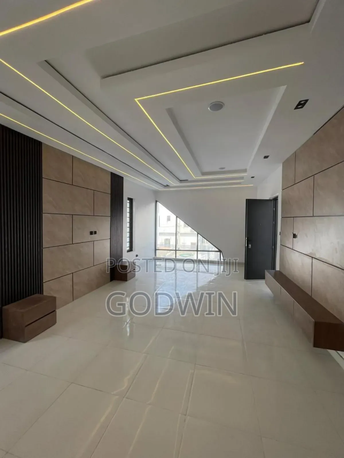 Furnished 2bdrm Apartment in Thomas Estate for sale