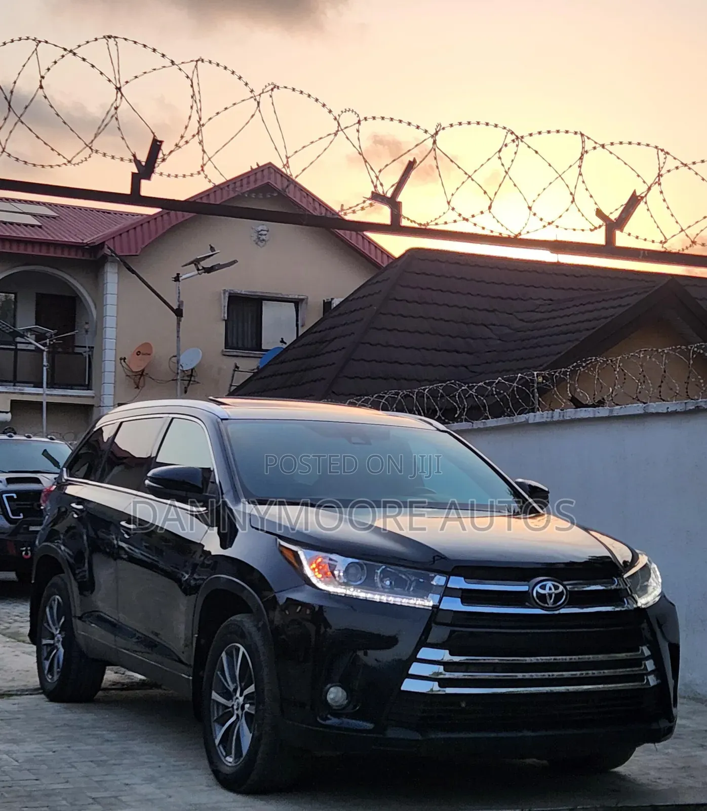 Toyota Highlander XLE 2019 Gray