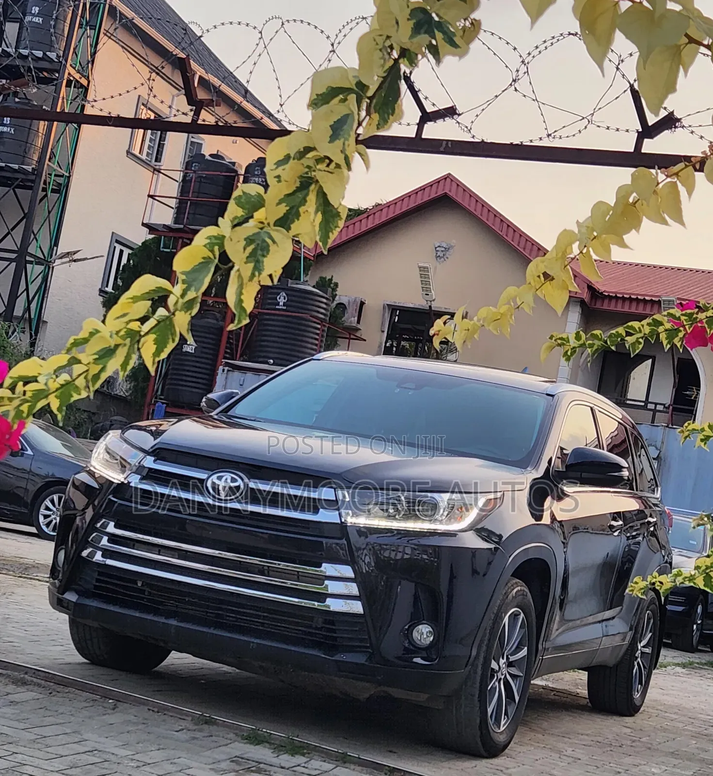 Toyota Highlander XLE 2019 Gray
