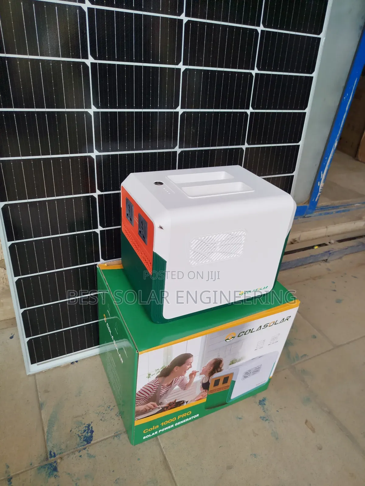 Cola 1000pro Solar Generator (300w With 1kwh Lithium Battery)