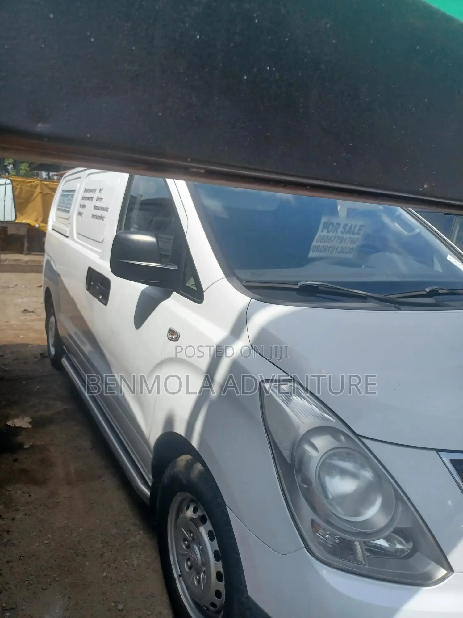 Hyundai H1 2010 White