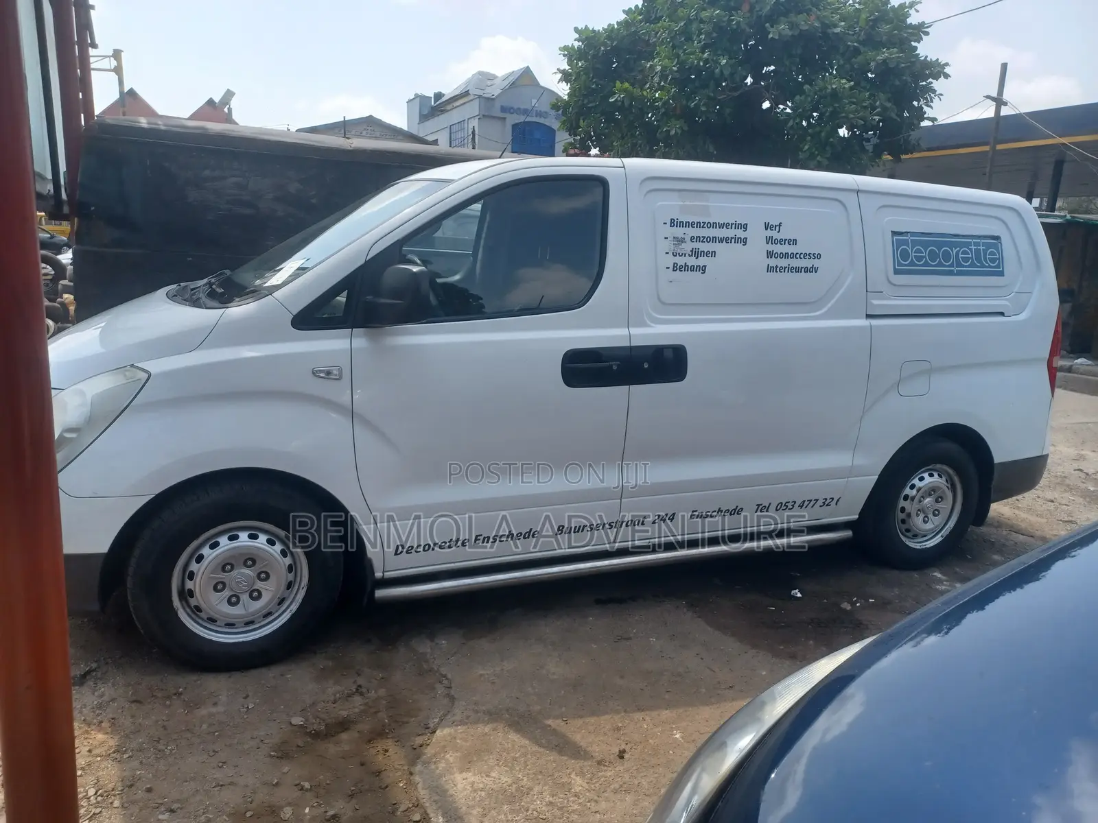 Hyundai H1 2010 White