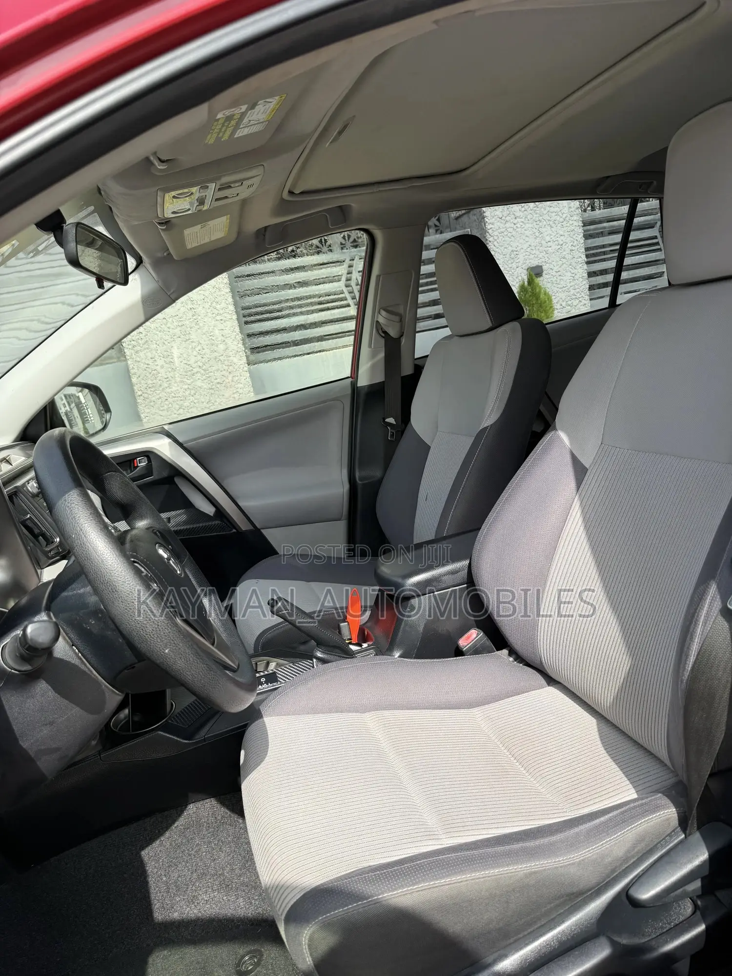 Toyota RAV4 XLE 4dr SUV AWD (2.5L 4cyl 6A) 2014 Red