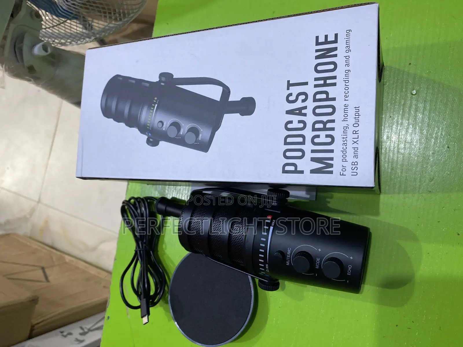 Microphone
