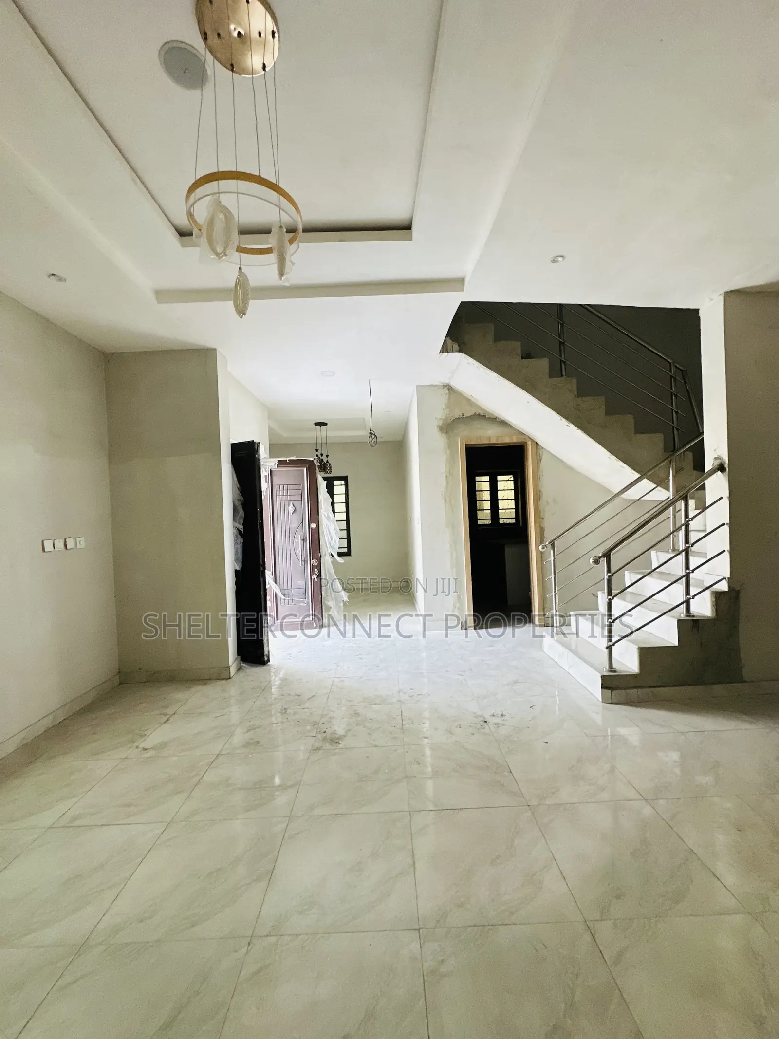 4bdrm Duplex in Lekki for sale