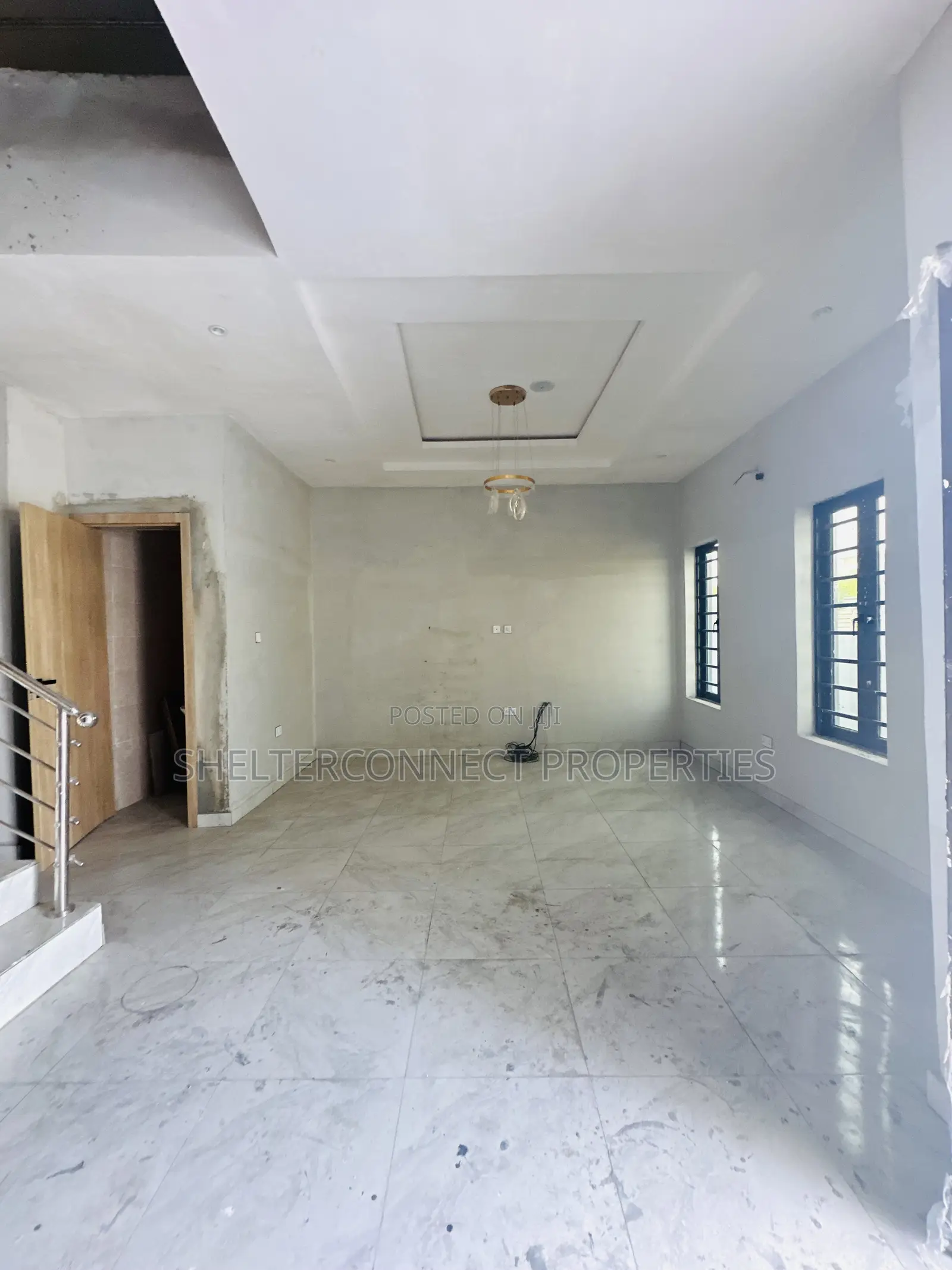 4bdrm Duplex in Lekki for sale