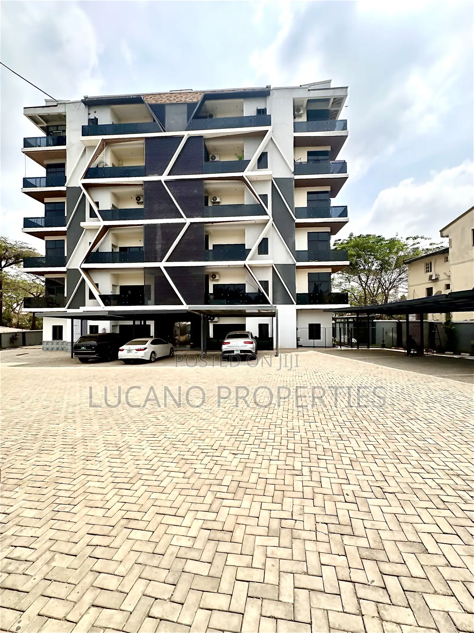 Furnished 3bdrm Block of Flats in Maitama District for rent