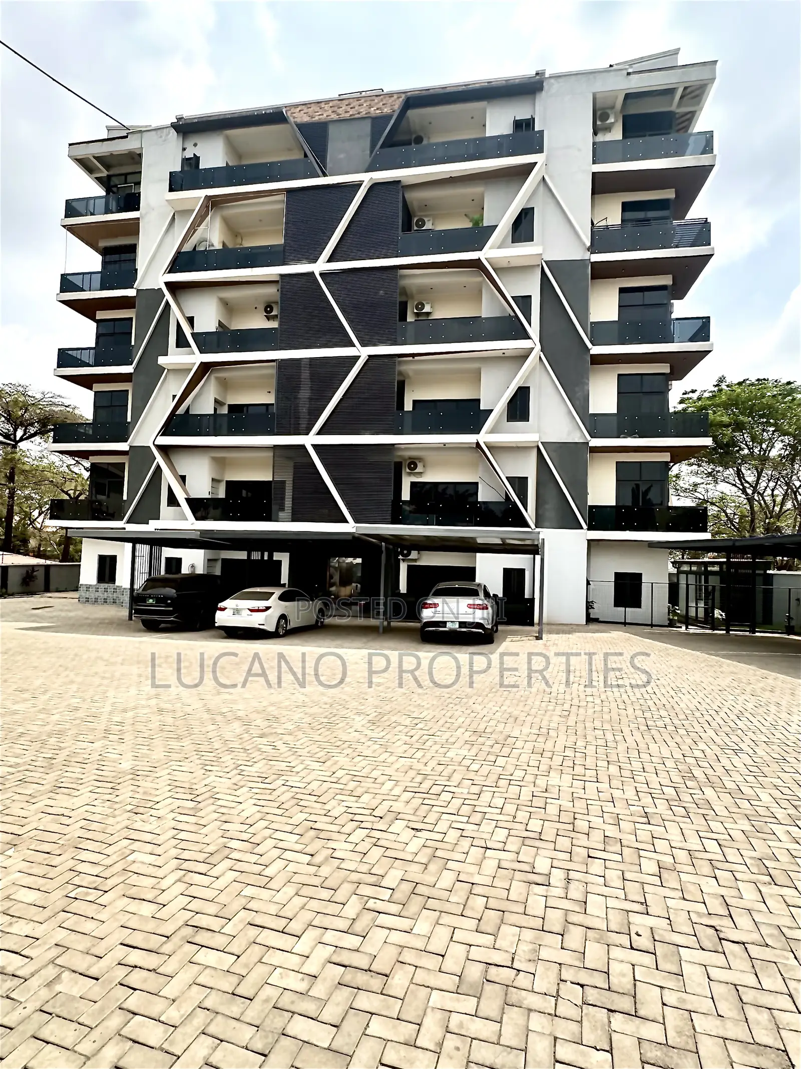 Furnished 3bdrm Block of Flats in Maitama District for rent