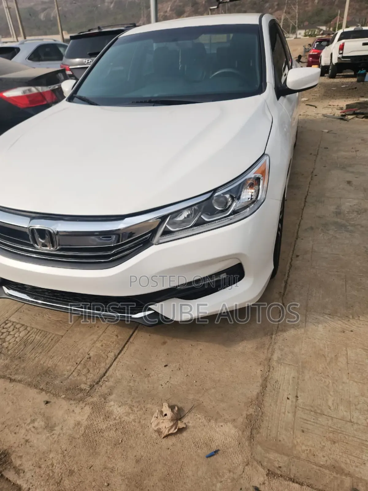 Honda Accord Sport 4dr Sedan FWD (2.4L 4cyl 2A) 2016 White