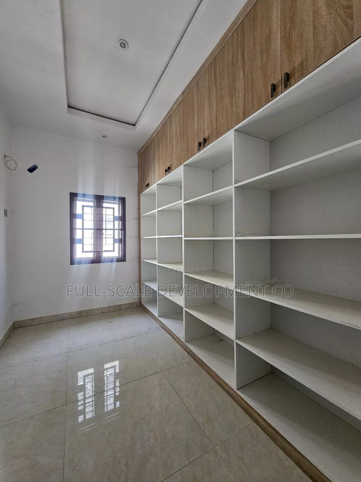 4bdrm House in Life Camp for sale