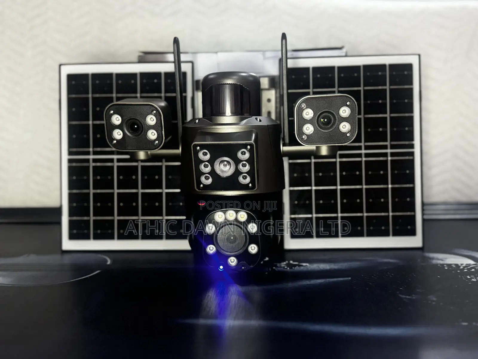 Real 4lens Solar CCTV Camera With 2 Panels