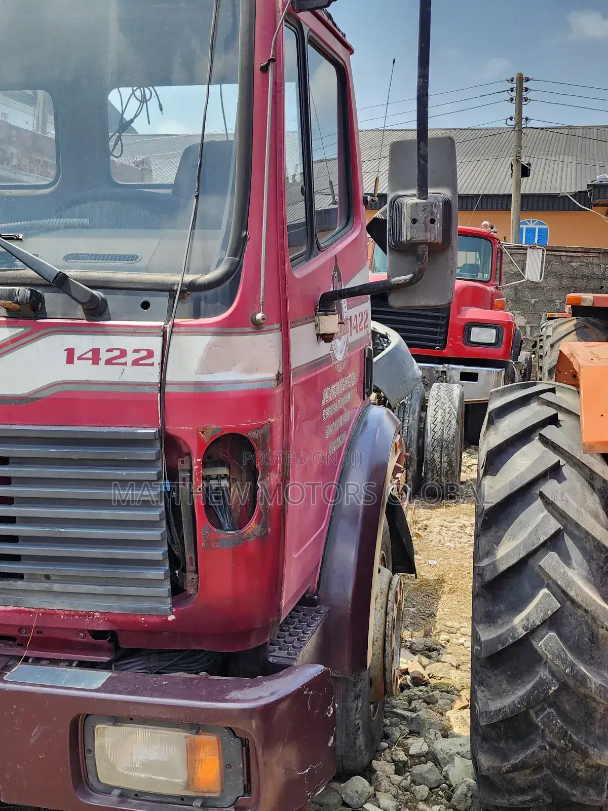 Excellent Mercedes Benz 1422 Truck Cap and Chassis