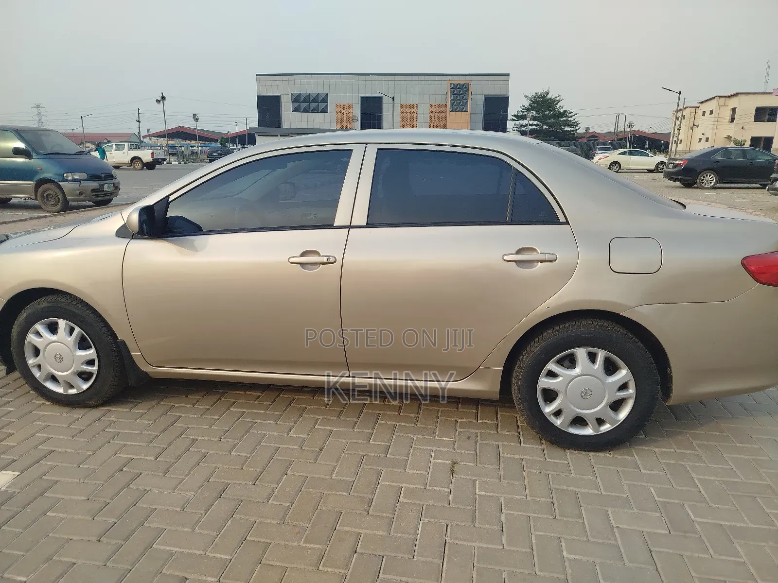 Toyota Corolla 1.8 Exclusive Automatic 2009 Gold