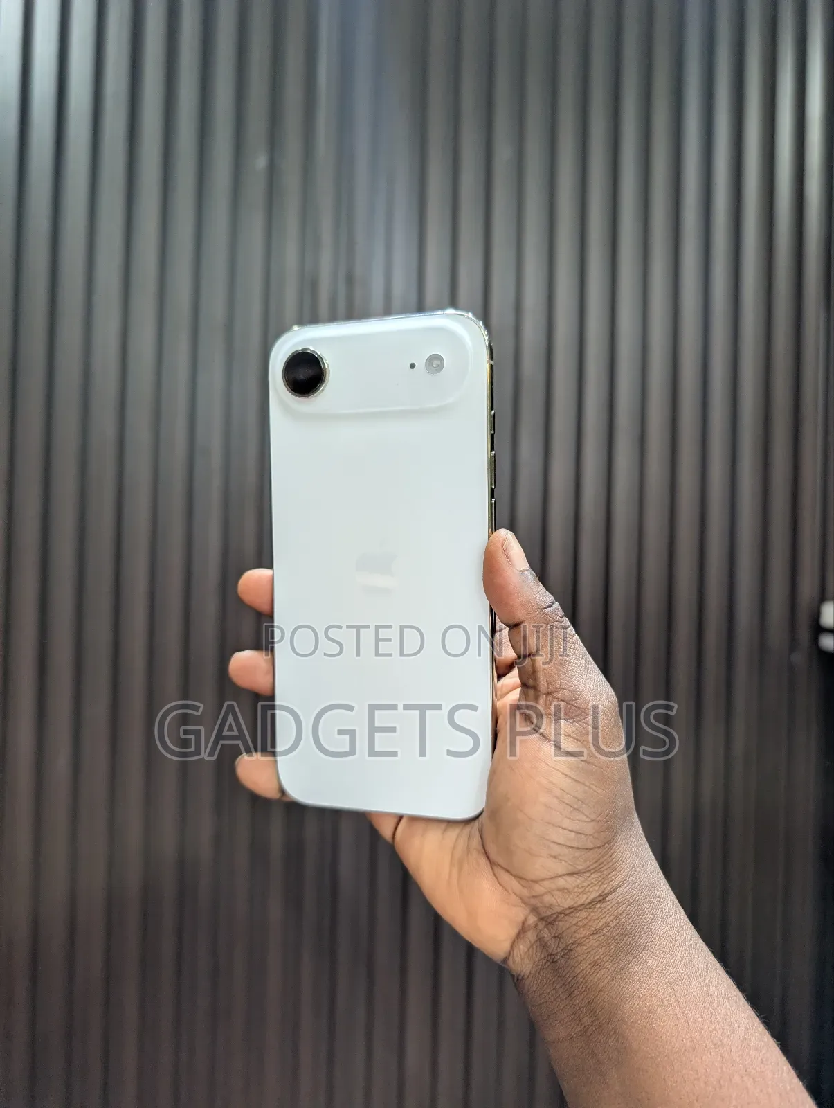 Apple iPhone Air 256 GB Gold