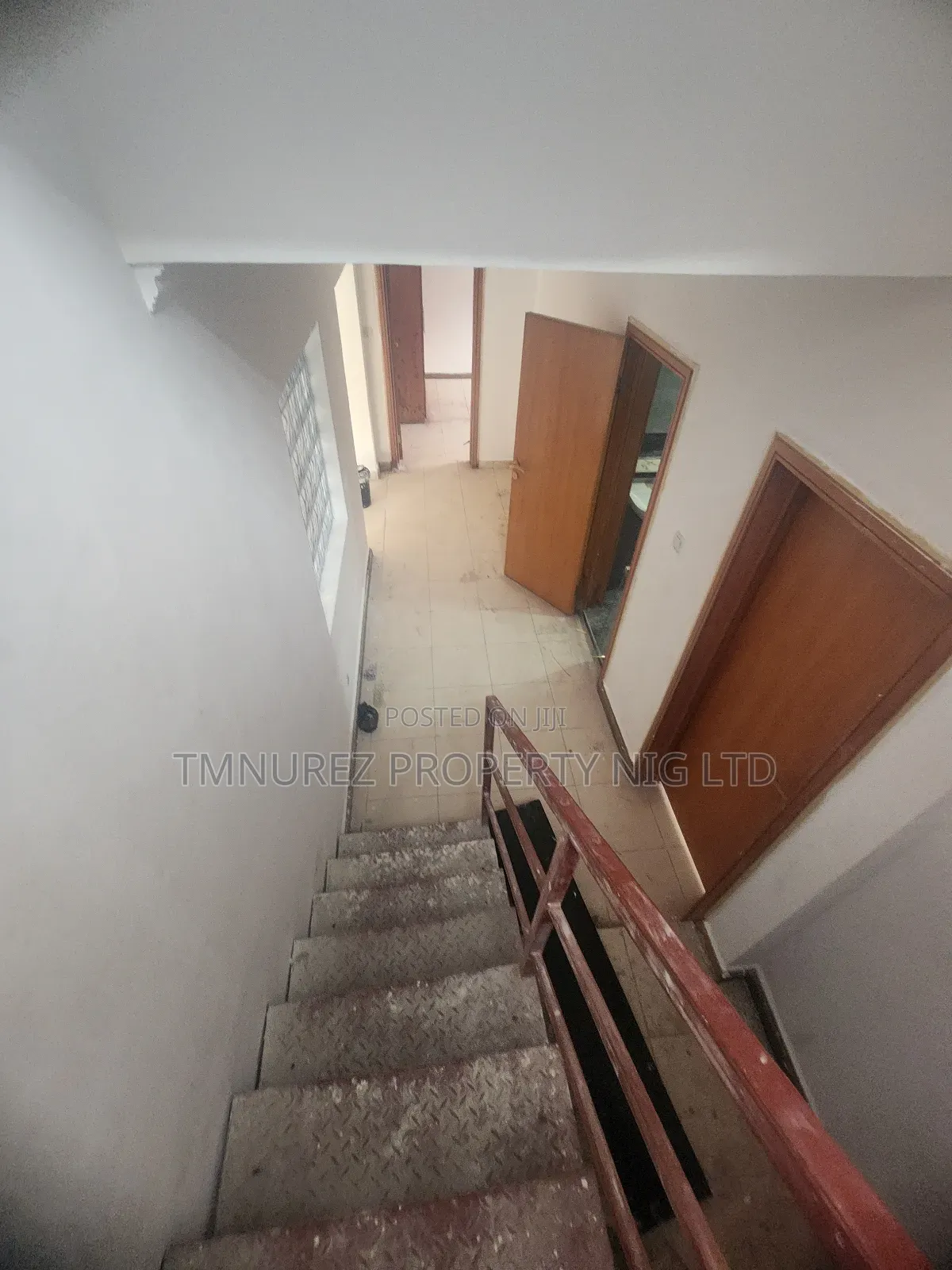 4bdrm Penthouse in Lekki Phase1 for rent