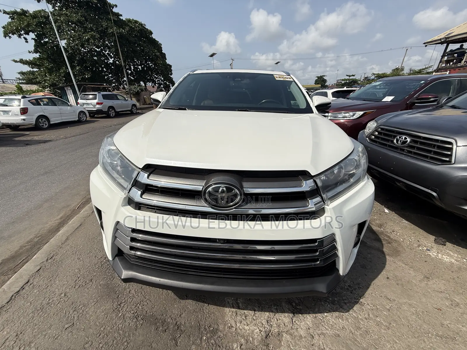 Toyota Highlander Limited 2019 White