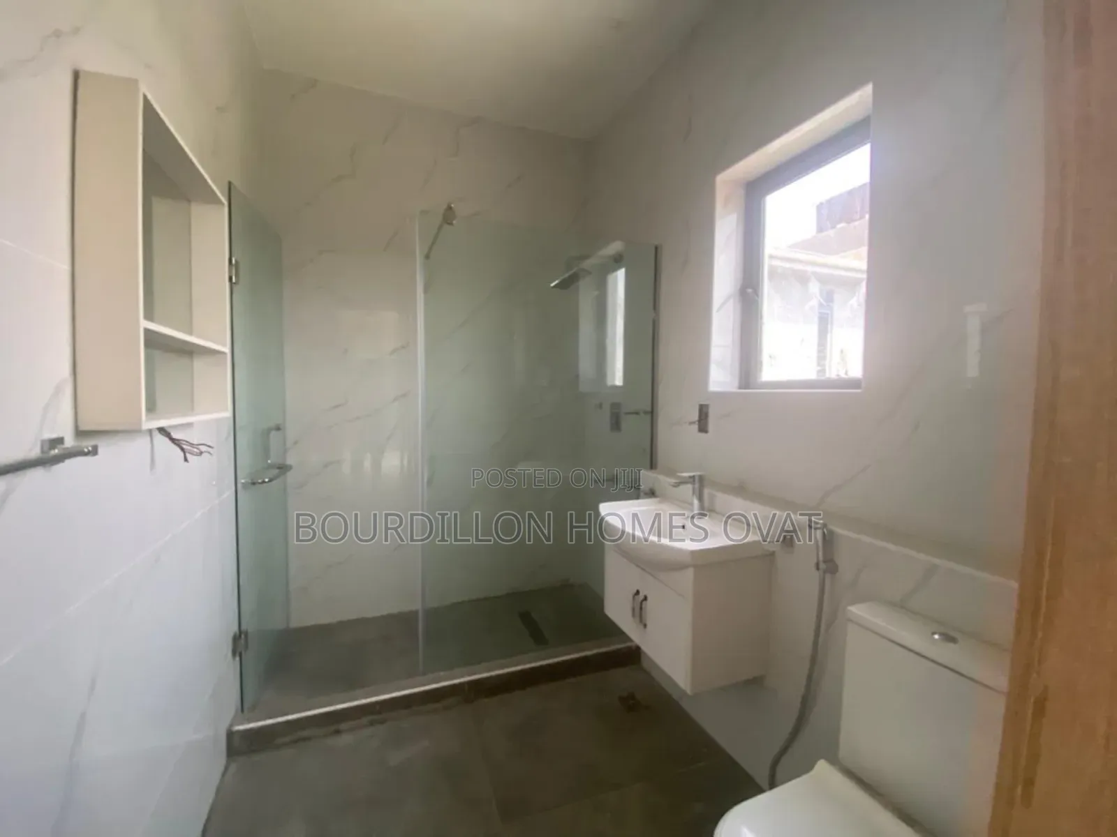7bdrm Duplex in Lekki Phase 1 Lagos for sale