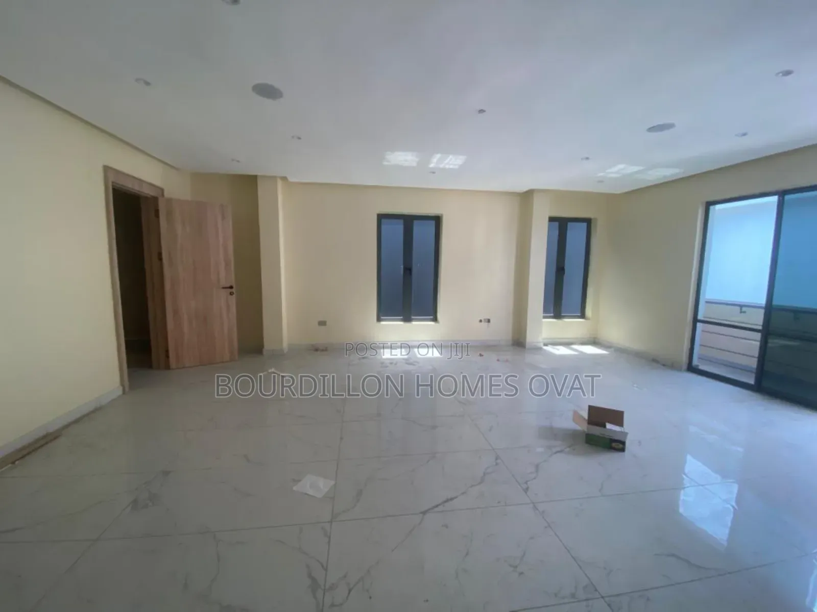 7bdrm Duplex in Lekki Phase 1 Lagos for sale