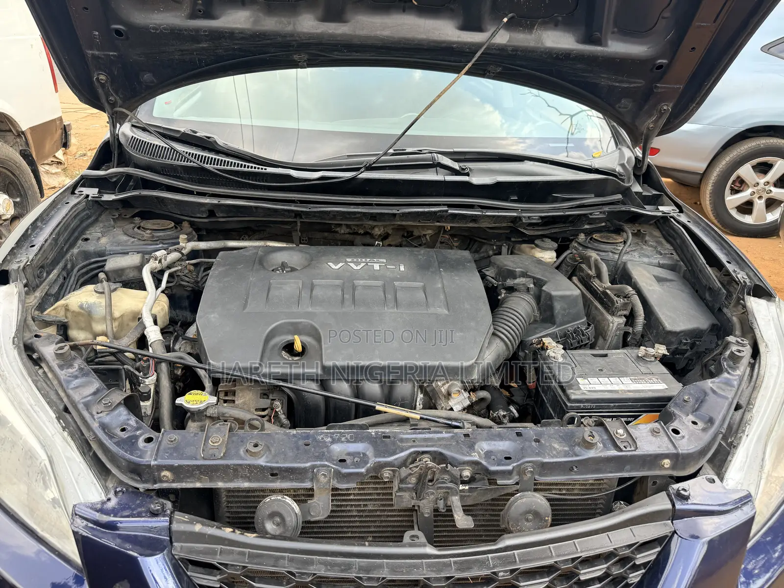 Toyota Matrix Hatchback FWD (1.8L 4cyl 5M) 2010 Blue