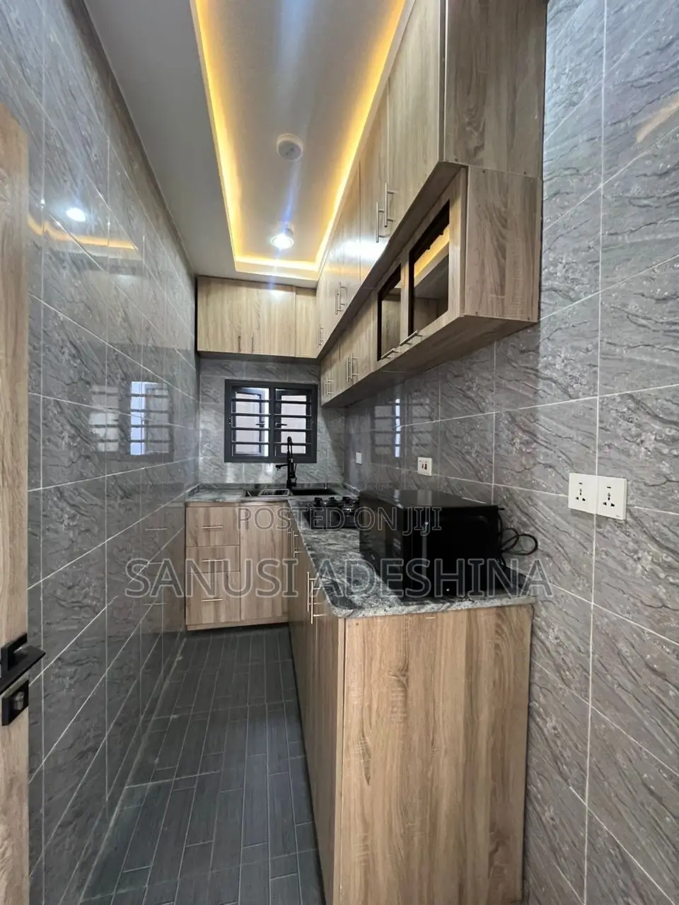 6bdrm Duplex in Gwarimpa Estate,Fct, Gwarinpa for sale