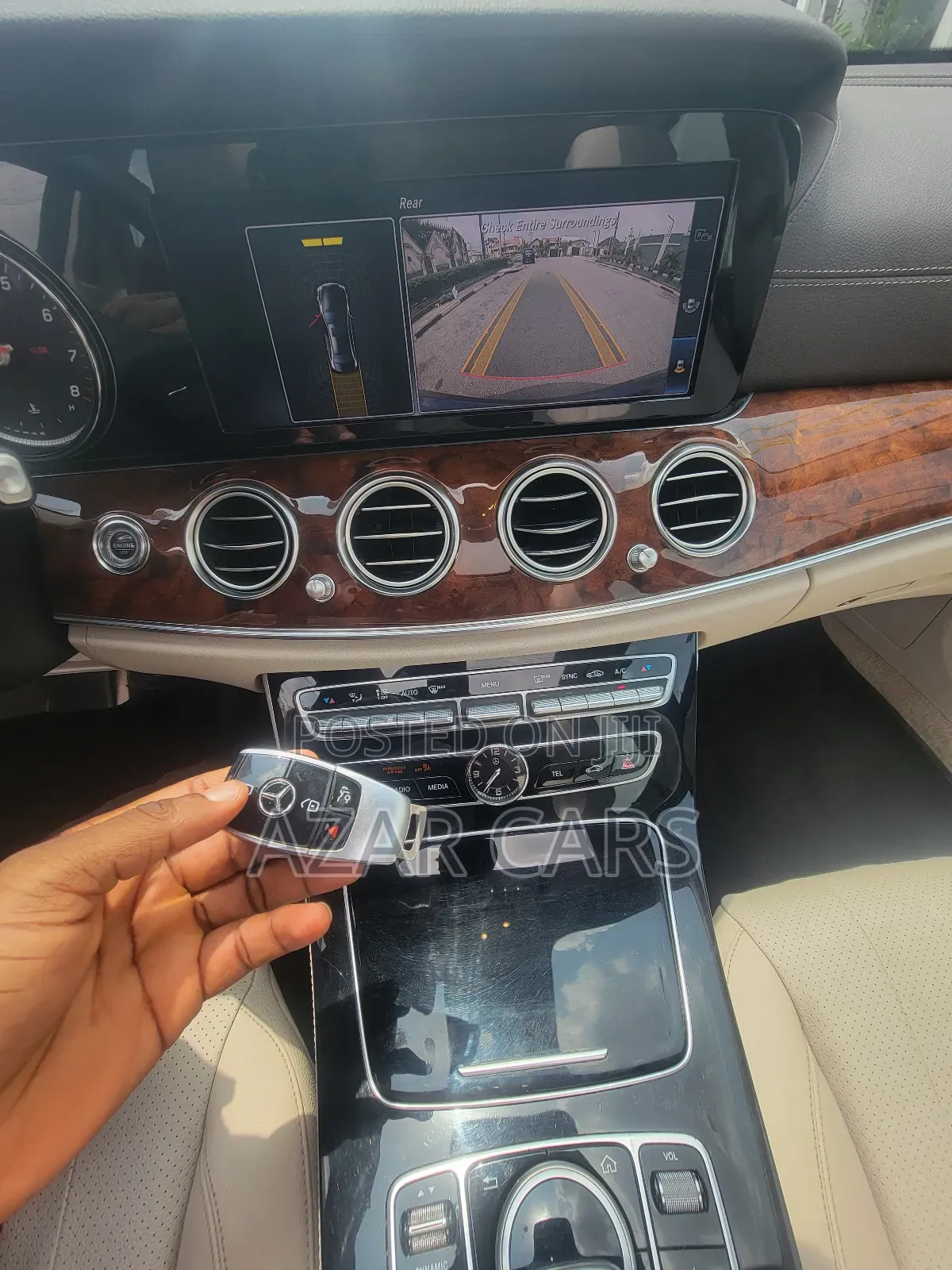 Mercedes-Benz E300 2018 Blue