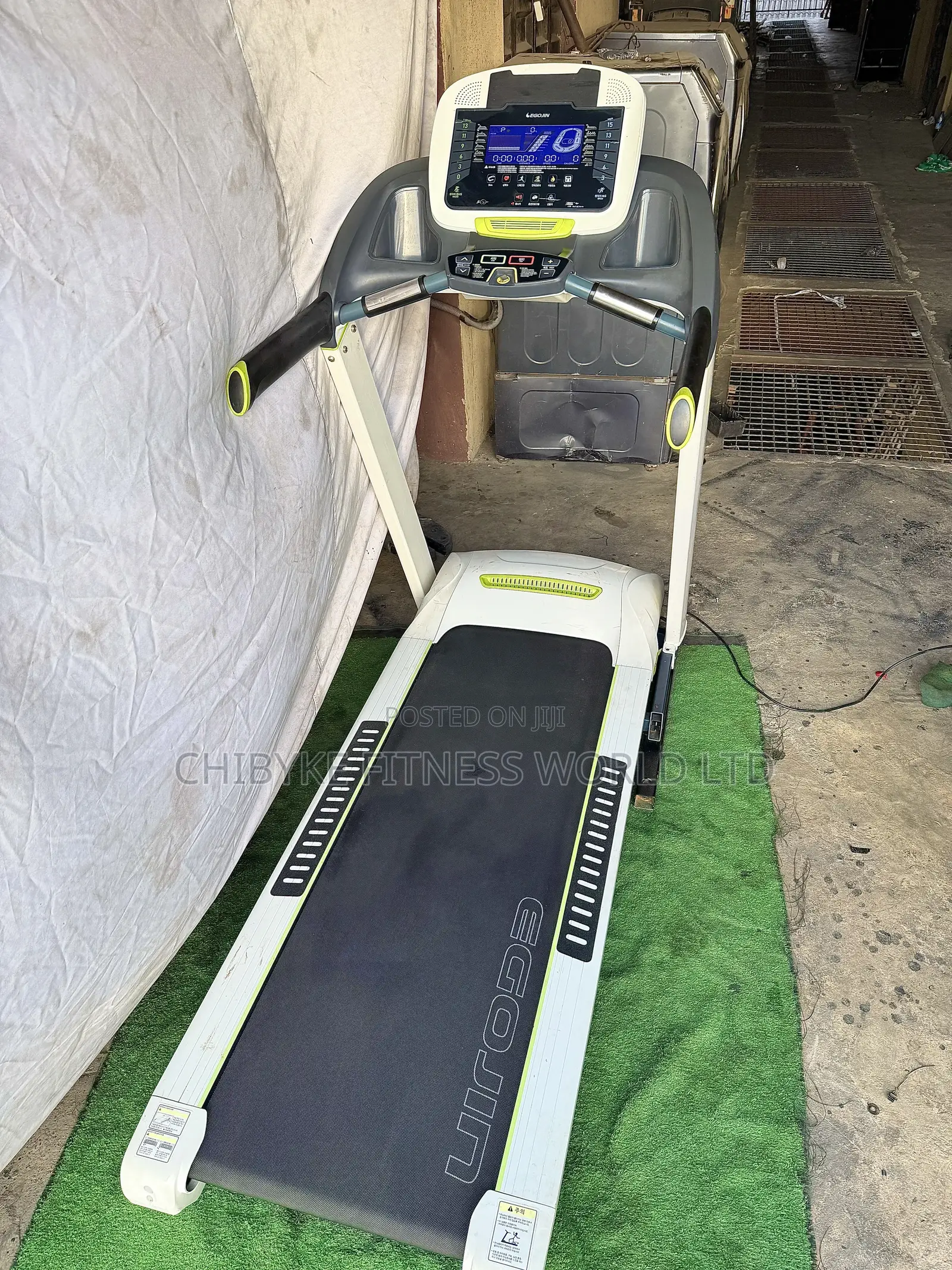 5hp Commercial Treadmill ( Egojin Maestro )