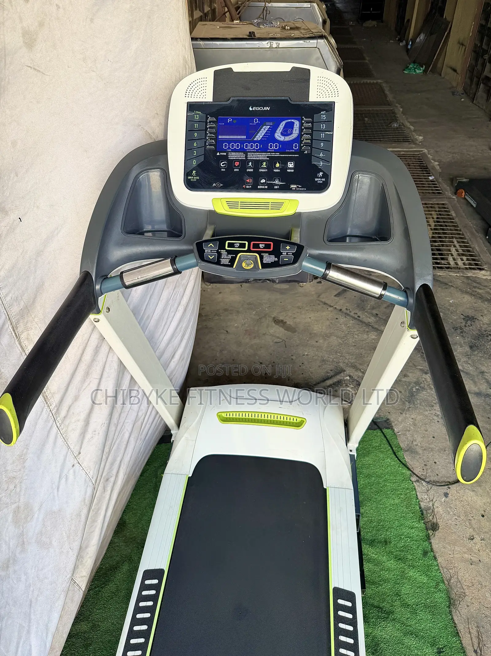 5hp Commercial Treadmill ( Egojin Maestro )